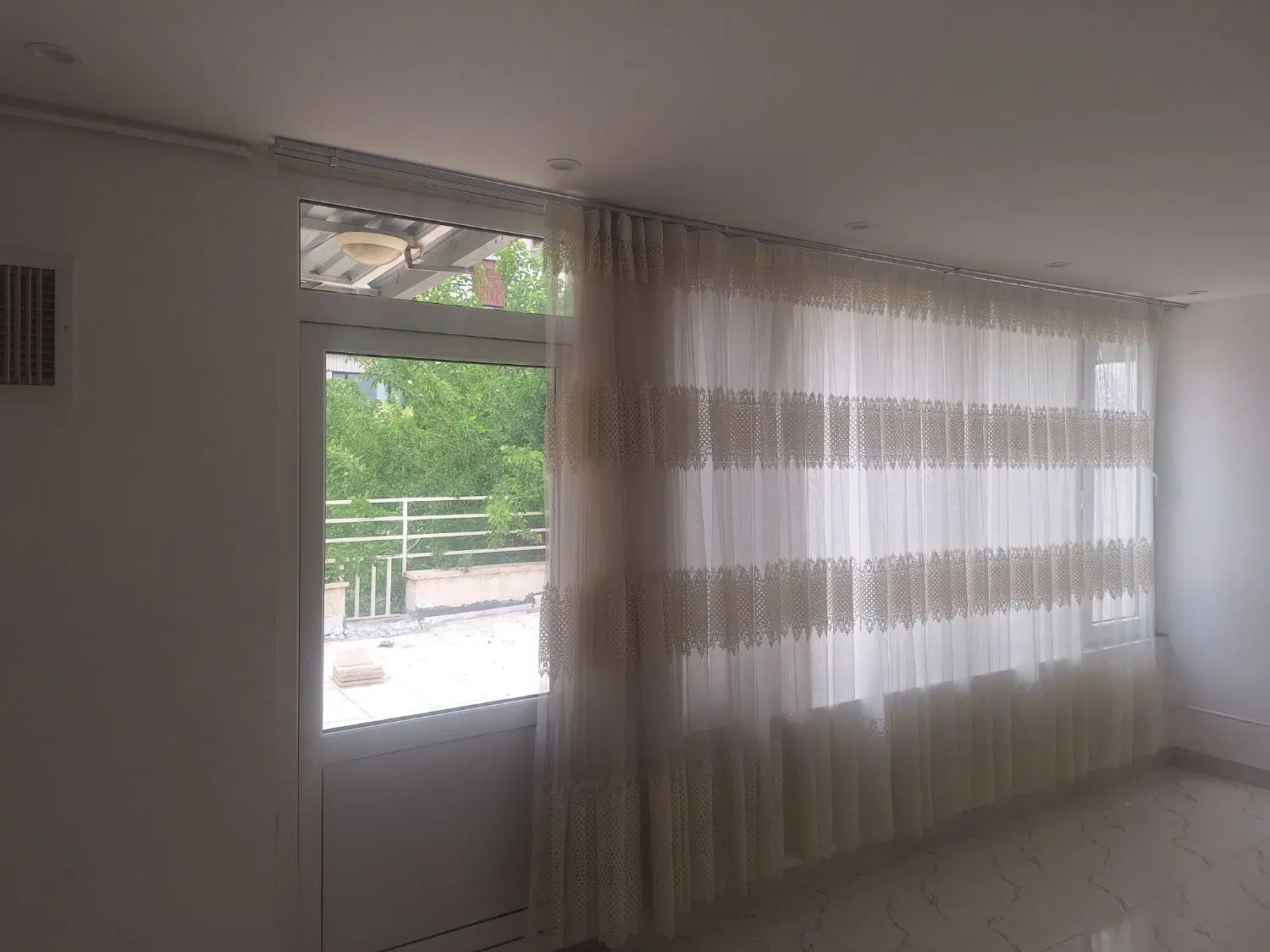 اجاره خانه ویلایی ۲طبقه وبهار خواب