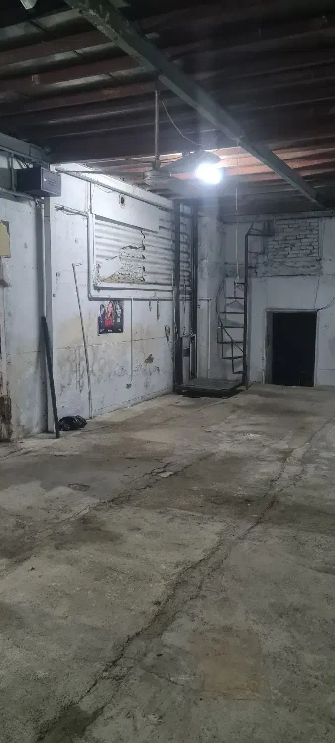 رهن کارگاه یا انبار