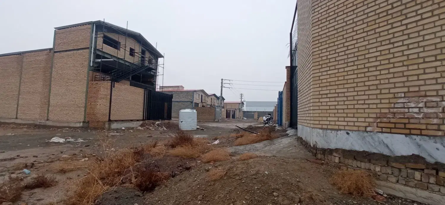 زمین صنعتی اماده ساخت سوله...1400متری