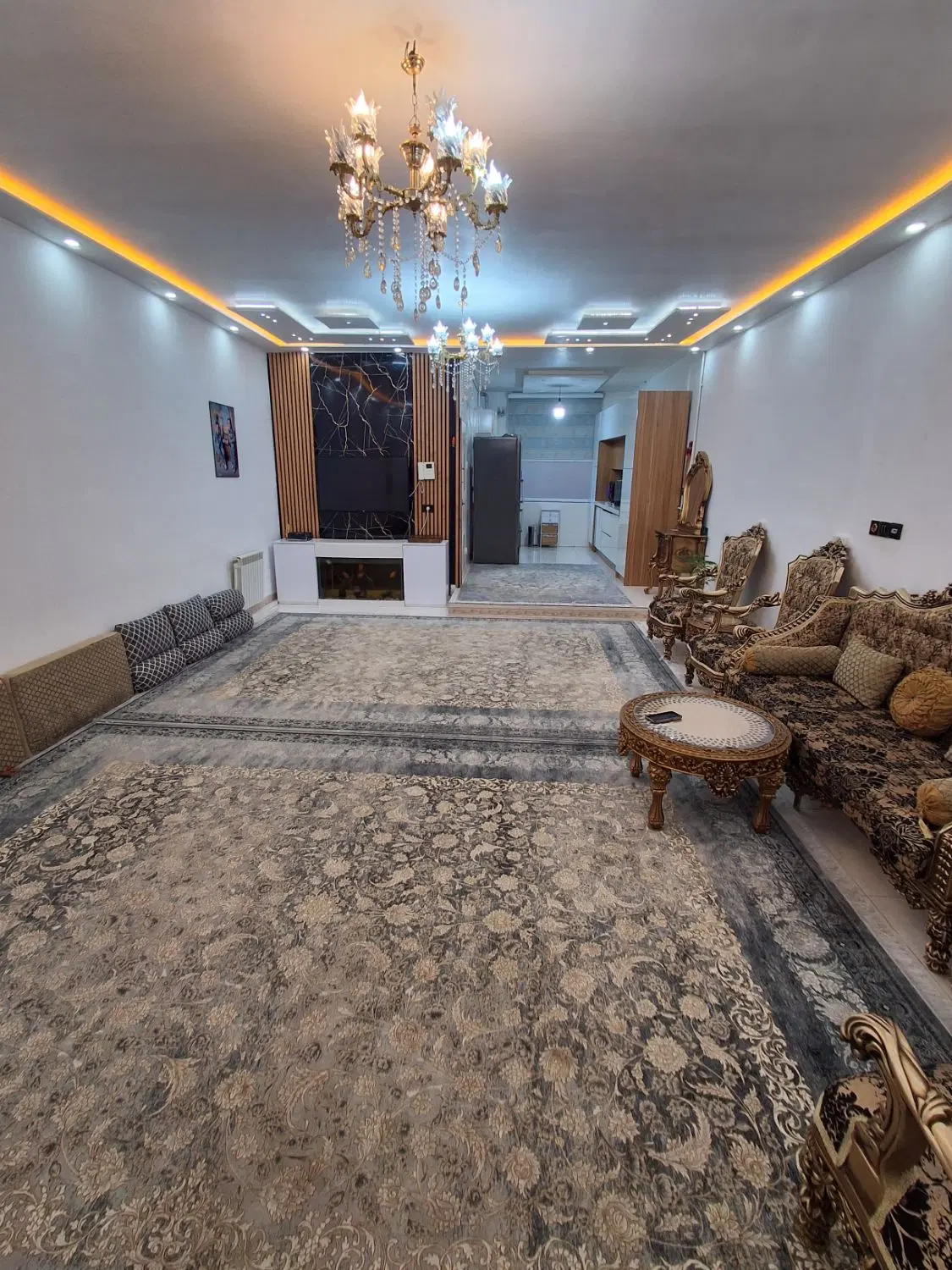ویلایی ۸۵ متری به همراه مغازه بر اصلی