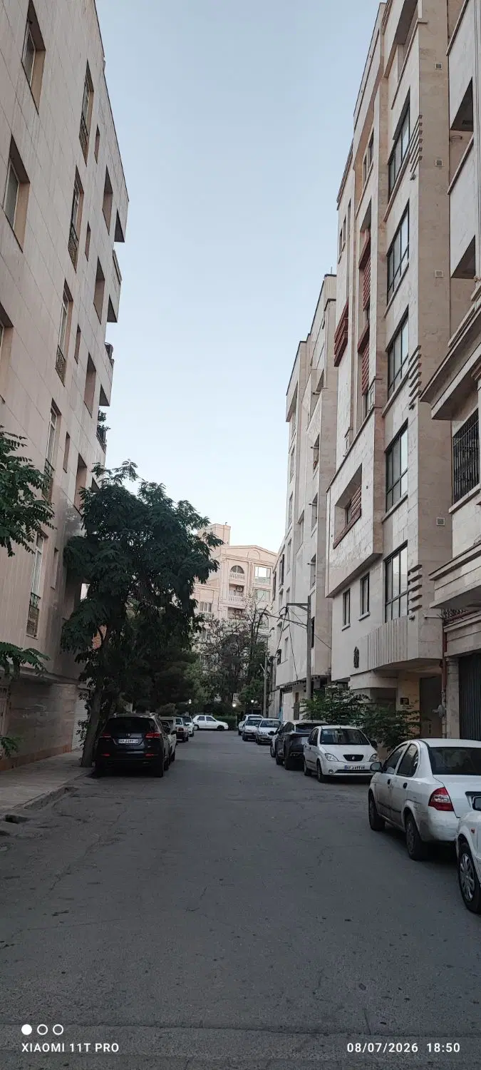267متر اقبال با ویو بلوار وکیل اباد