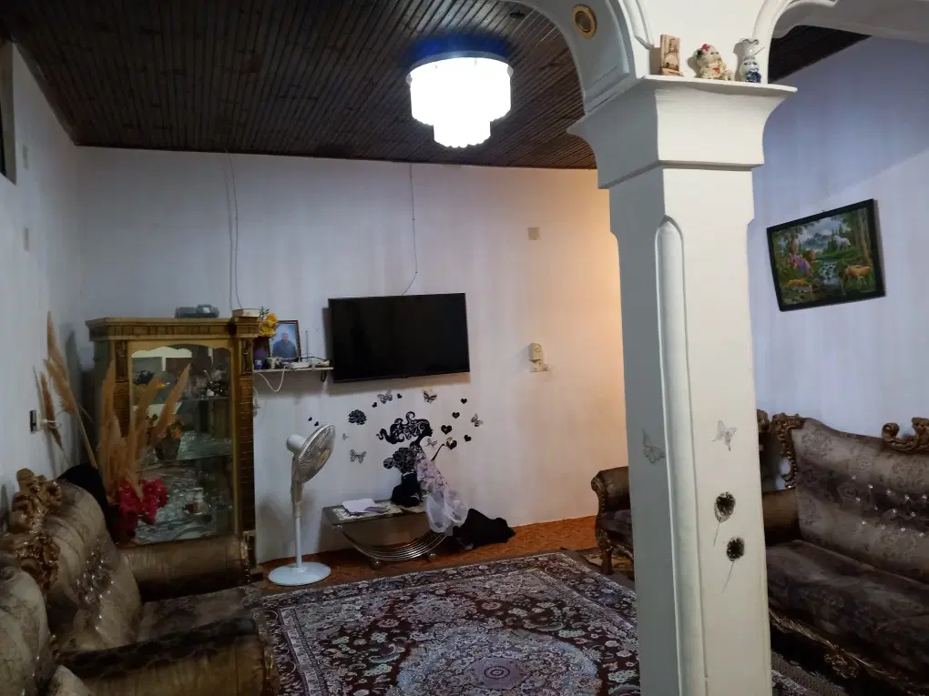 فروش دو دستگاه خونه بازسازی شده ویلایی