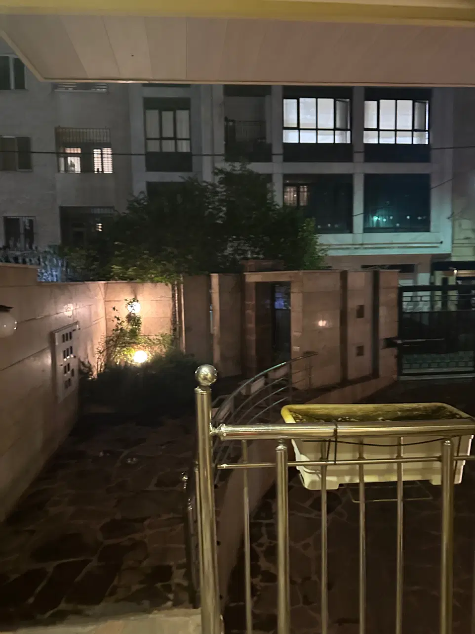 ۱۲۰ متر ۲ خواب رستاخیز بلوک یک