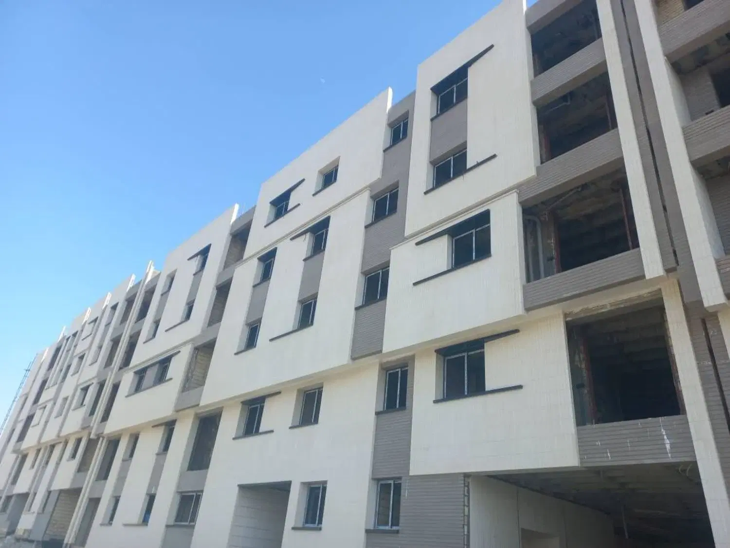 پیش فروش چشمه توتی