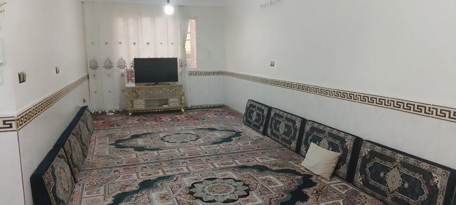 خانه دو طبقه نیم در الارد