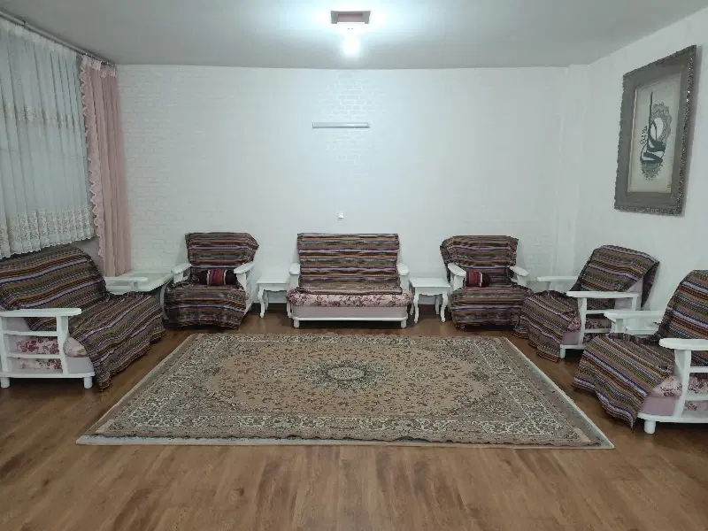 رهن اجاره ویلایی ، ۱۴۰ متر ، سه خواب ، یک از دو