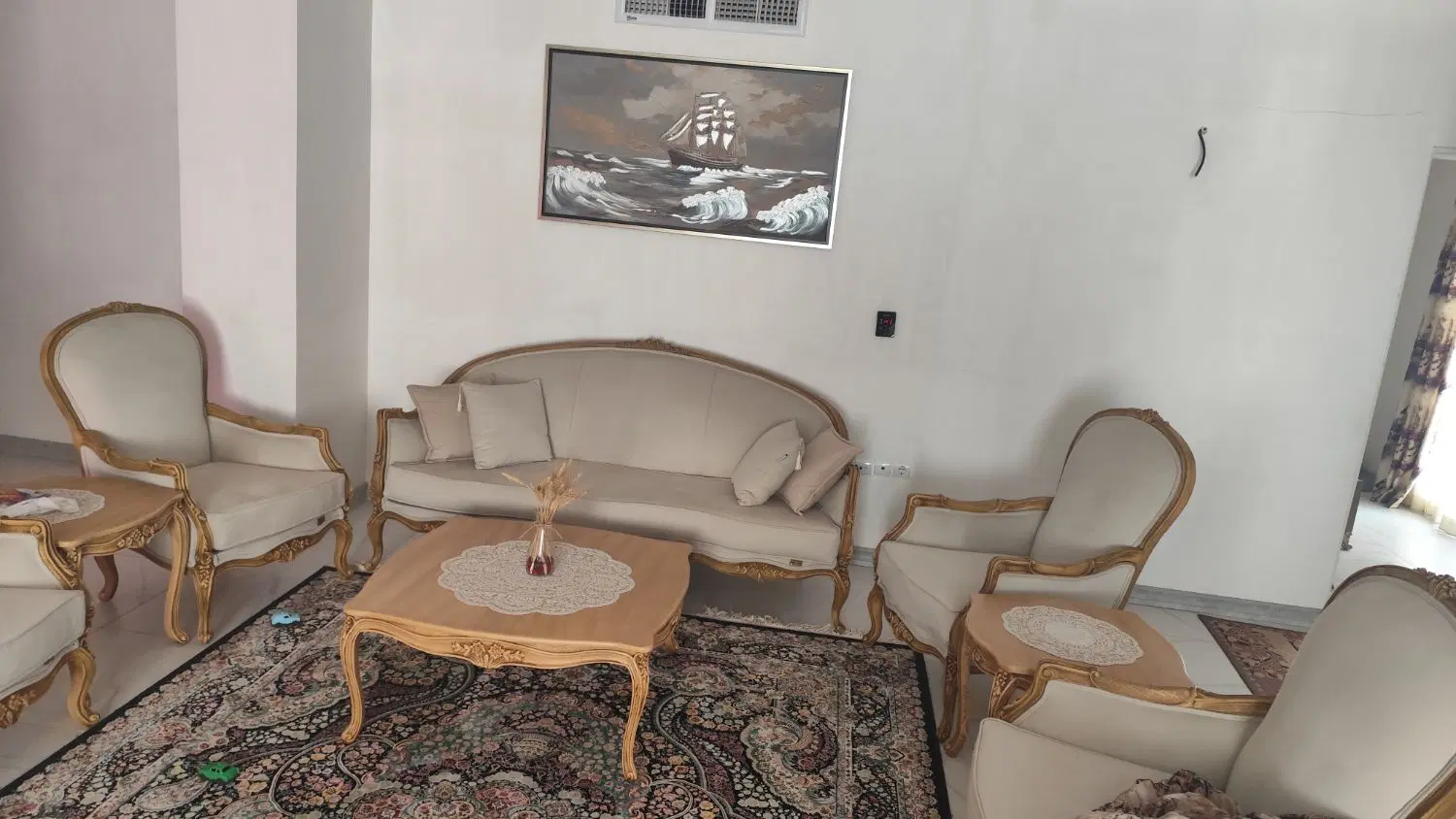 فروش آپارتمان ۱۴۵ متری محدوده ۲۸متری باغزندان ۸۸۰۰