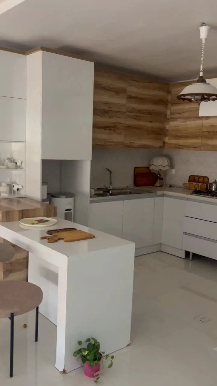 زعفرانیه، ۱۲۱ متر ،۳ خواب ،یک خواب مستر