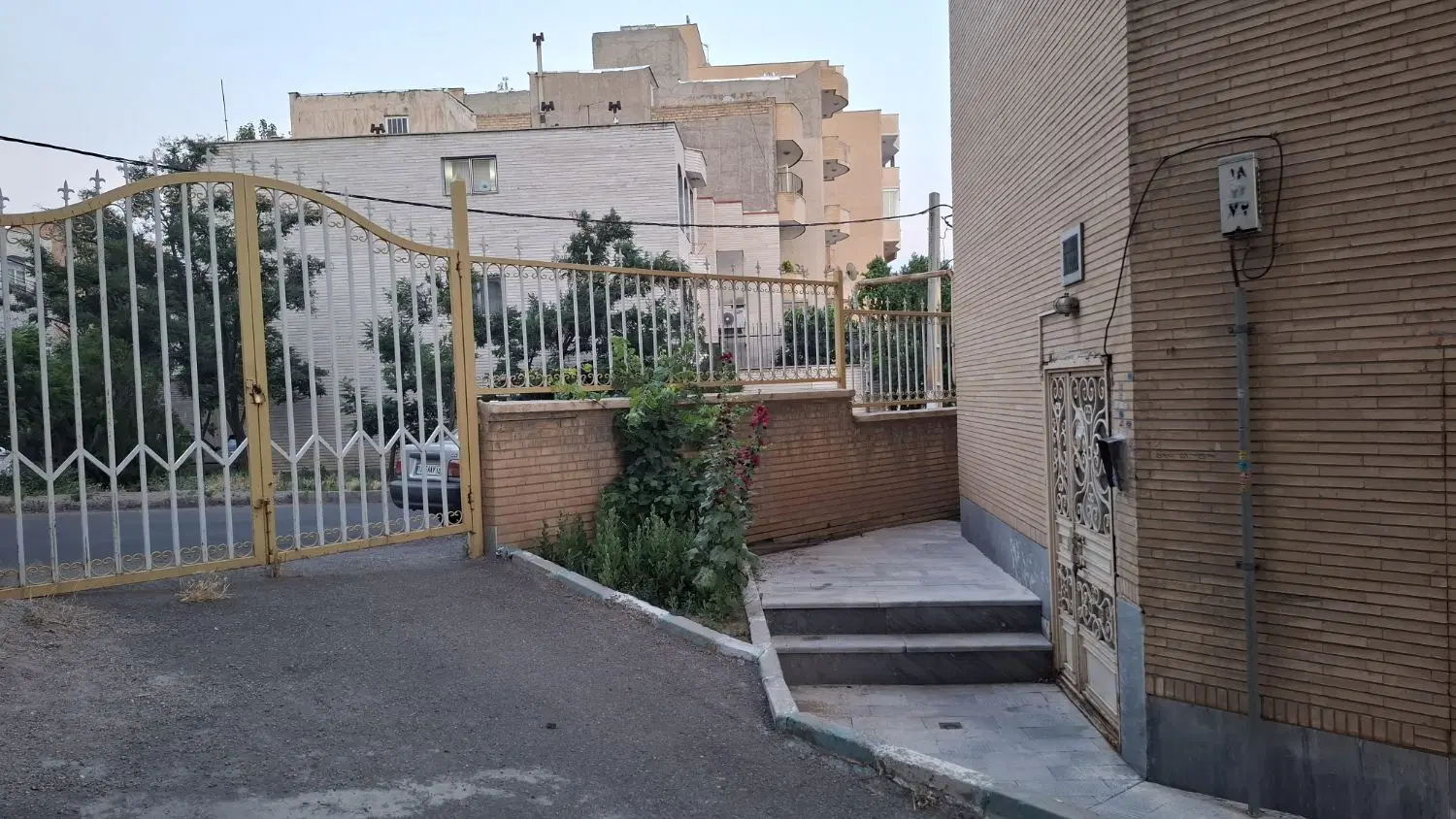 اجاره اپارتمان باغمیشه 95متری