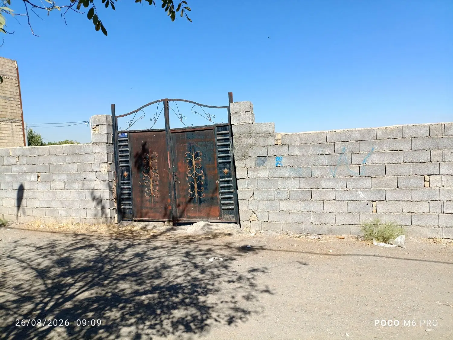 زمین ۴۰۰متری سند آستانه ای و پایان کار