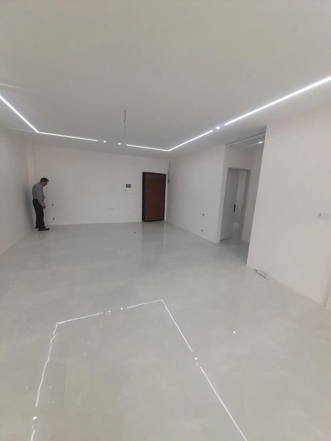 اپارتمان تک واحده ۱۰۰متری مشاورین املاک طاها
