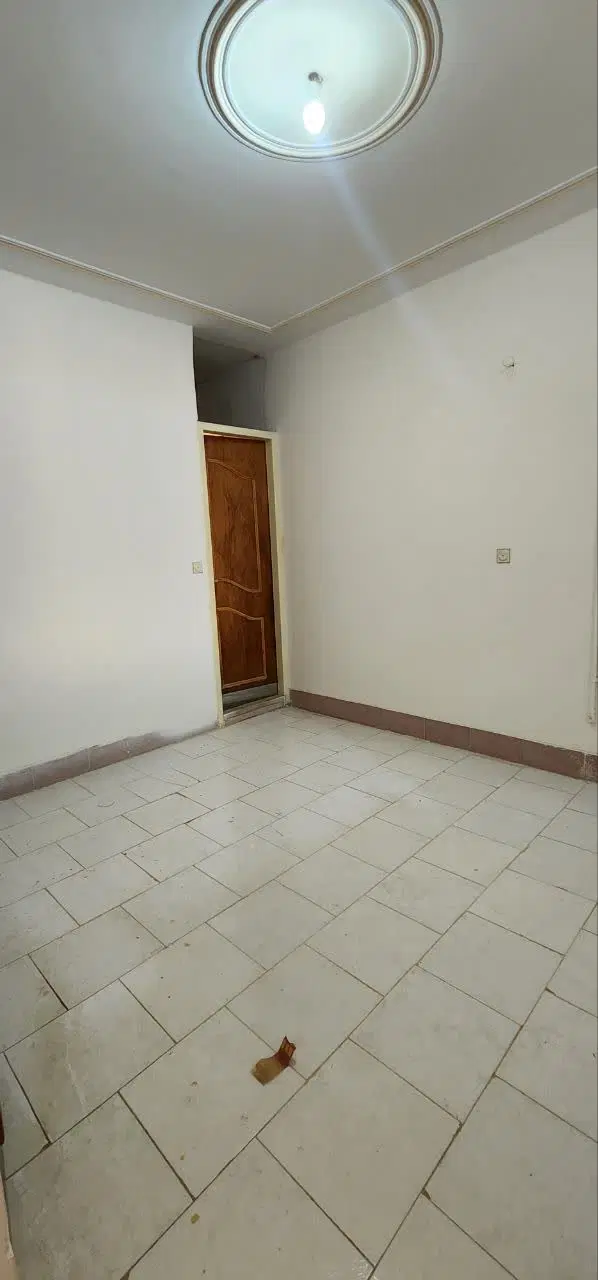 ۸۵ متری، تک خواب خیابان بدر