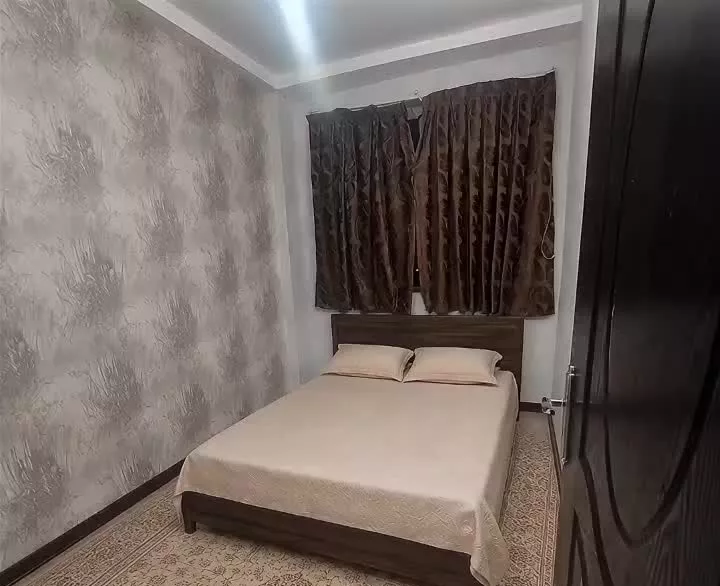 اجاره طبقه بالا ۱۰۰ متری بلوار خامنه ای