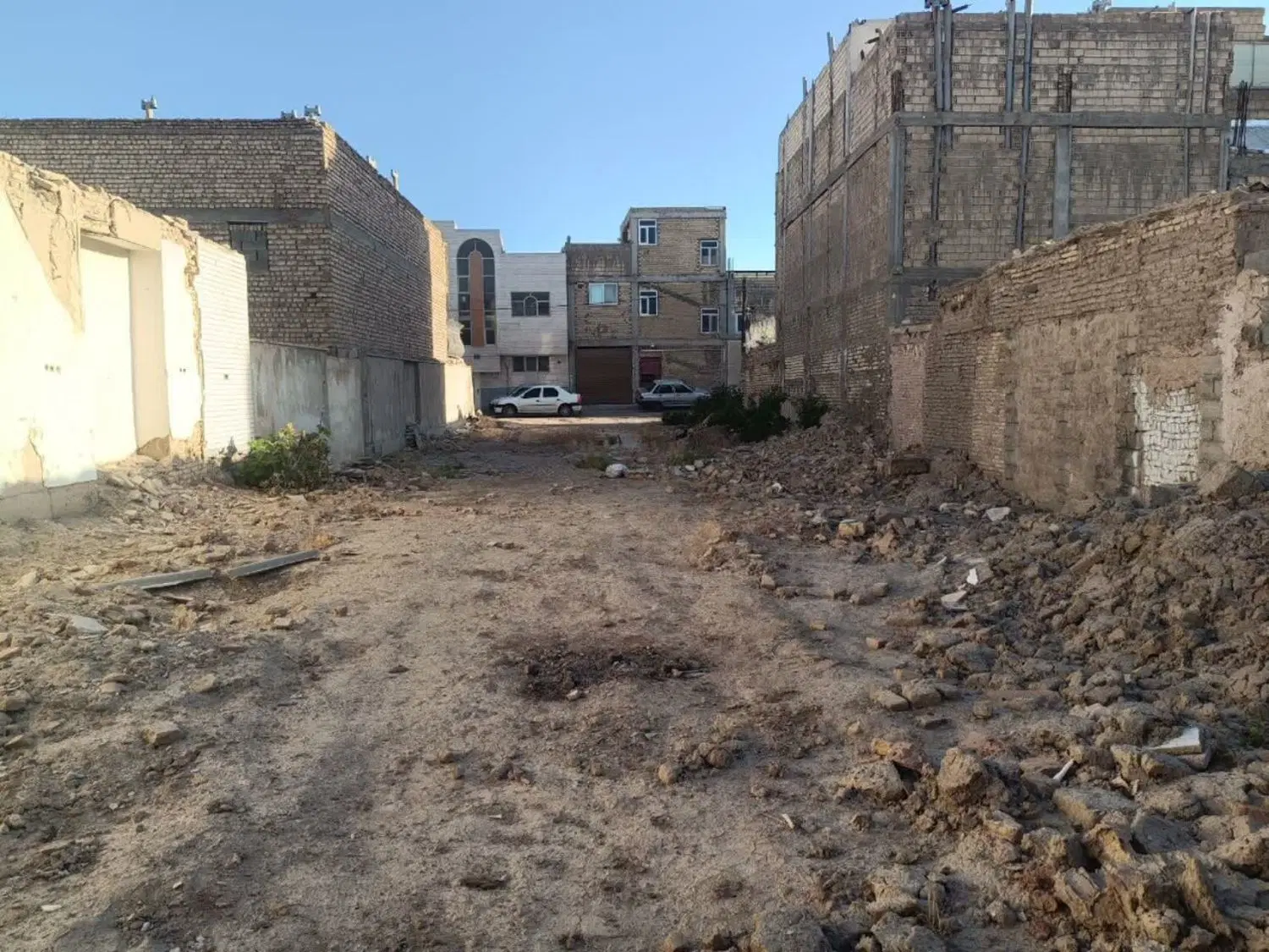 فروش زمین مسکونی درچه خ امام به متراژ ۴۶۰ متر