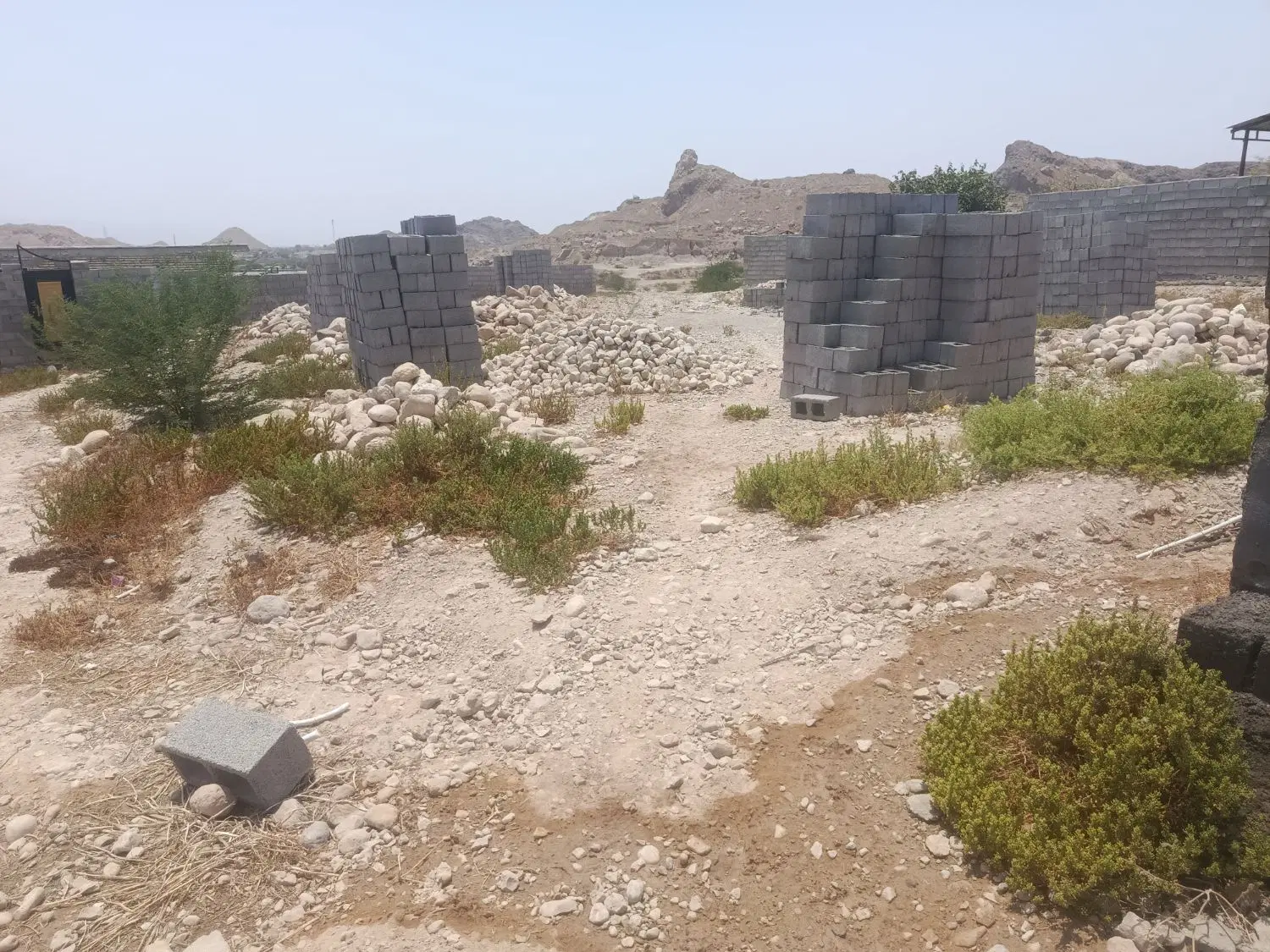 زمین در قلات بالا