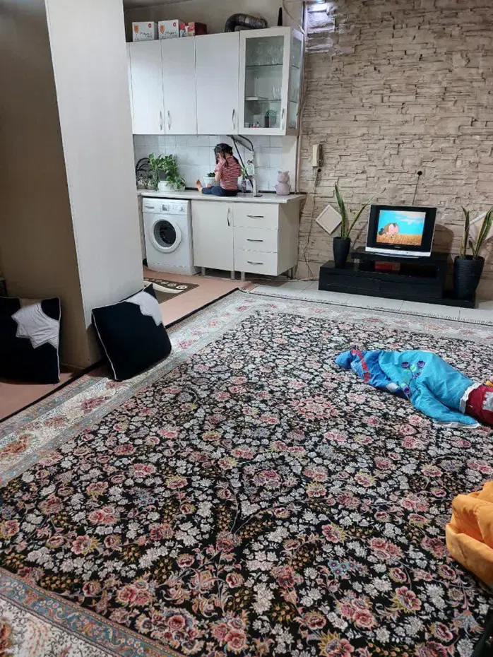 ۴۵متر ط۳ دوواحدی خ ایرانمهر ک غیاثی