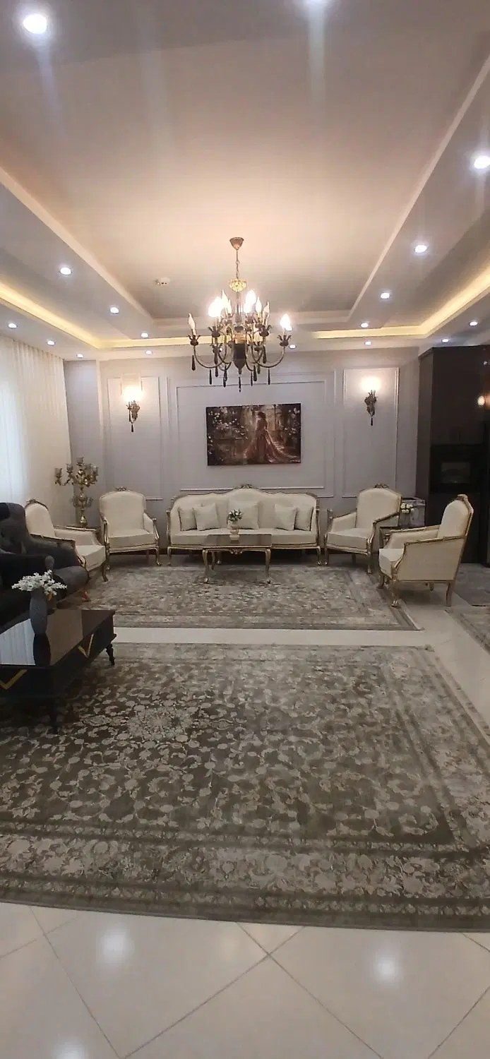 ۱۰۶ متر اقدسیه
