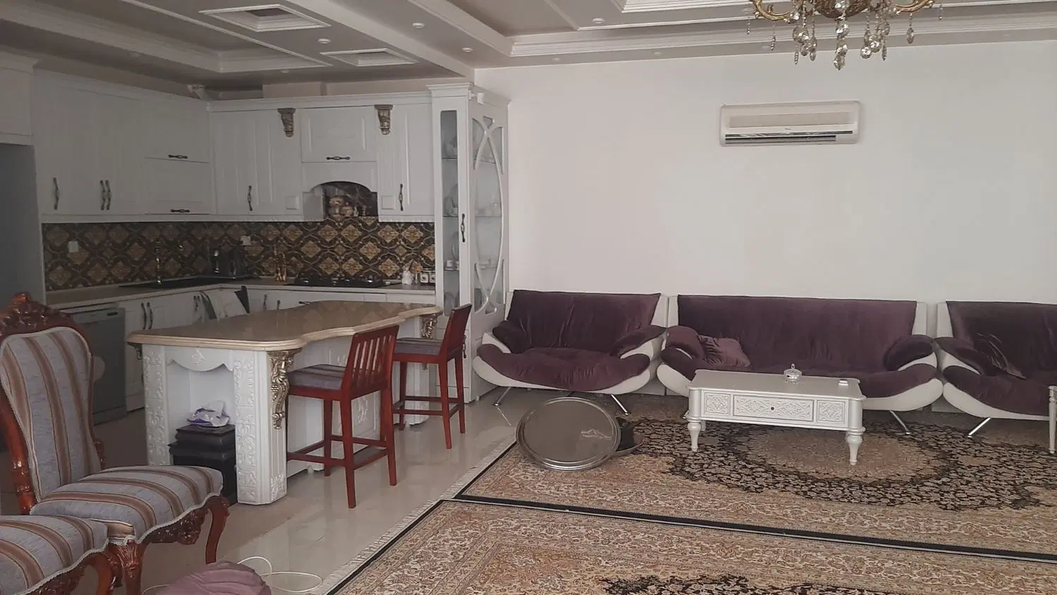آپارتمان تک واحدی ۱۳۱ متری