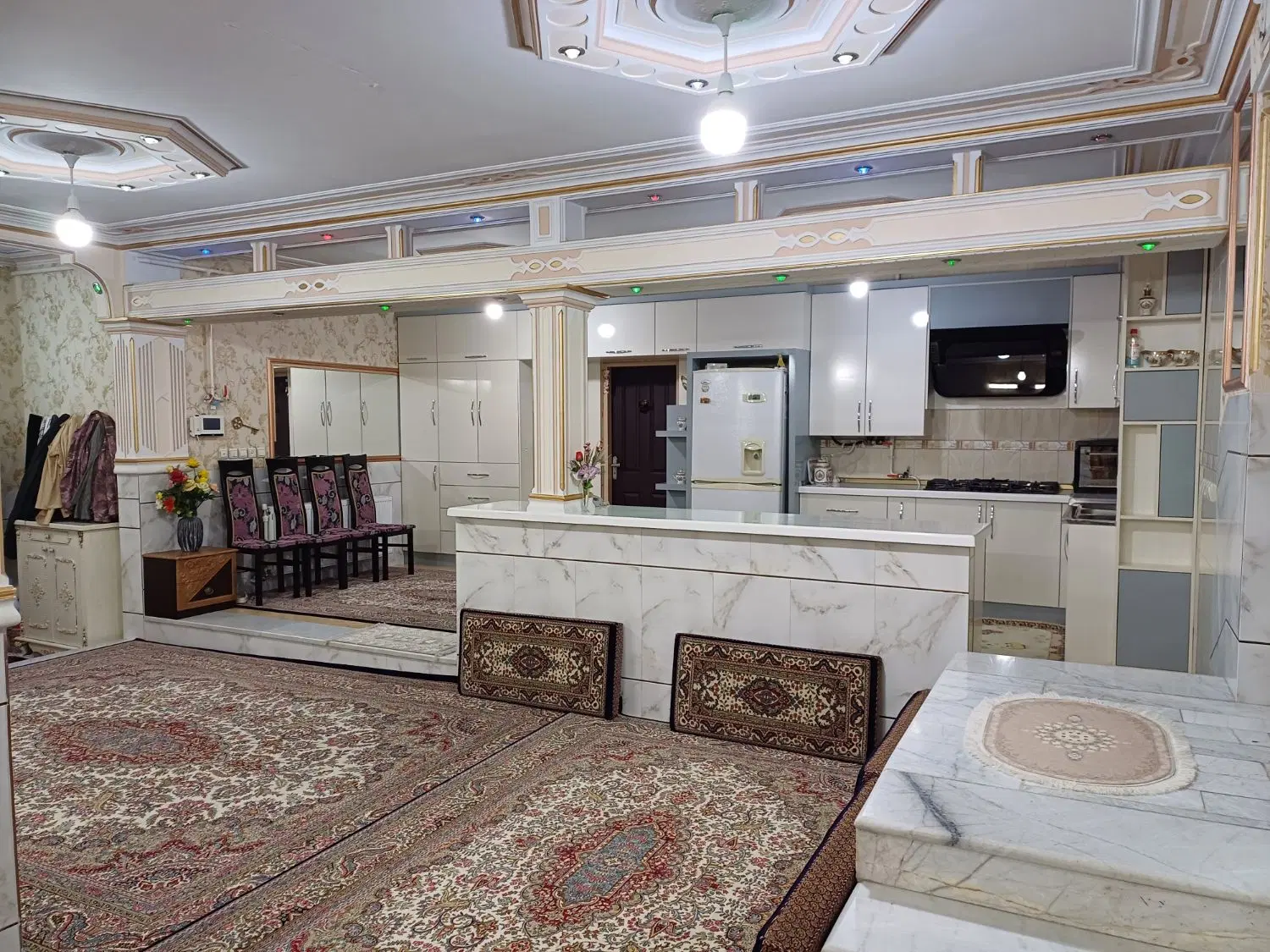 یک واحد ویلایی ۲۰۰ متر