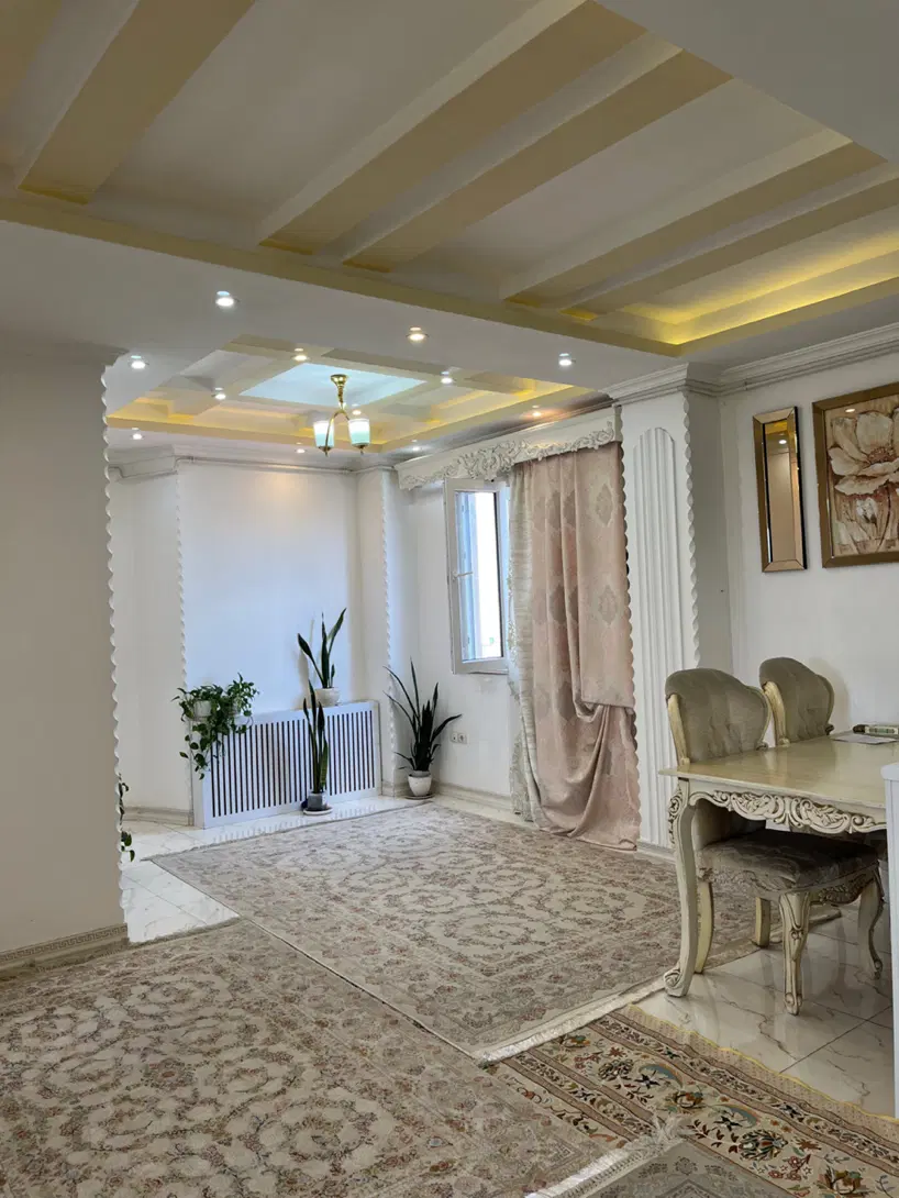 املاک قصر _اپارتمان ۱۸۰متر ۳خواب فول _۲پارکینگه