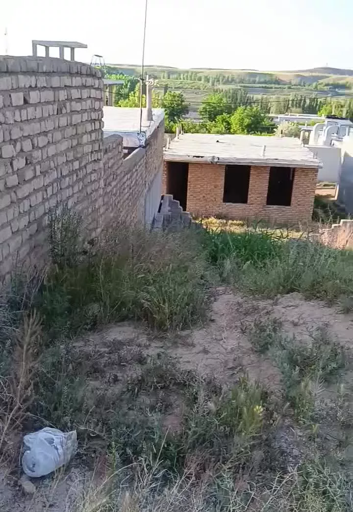 زمین واقع در محدوده چیر