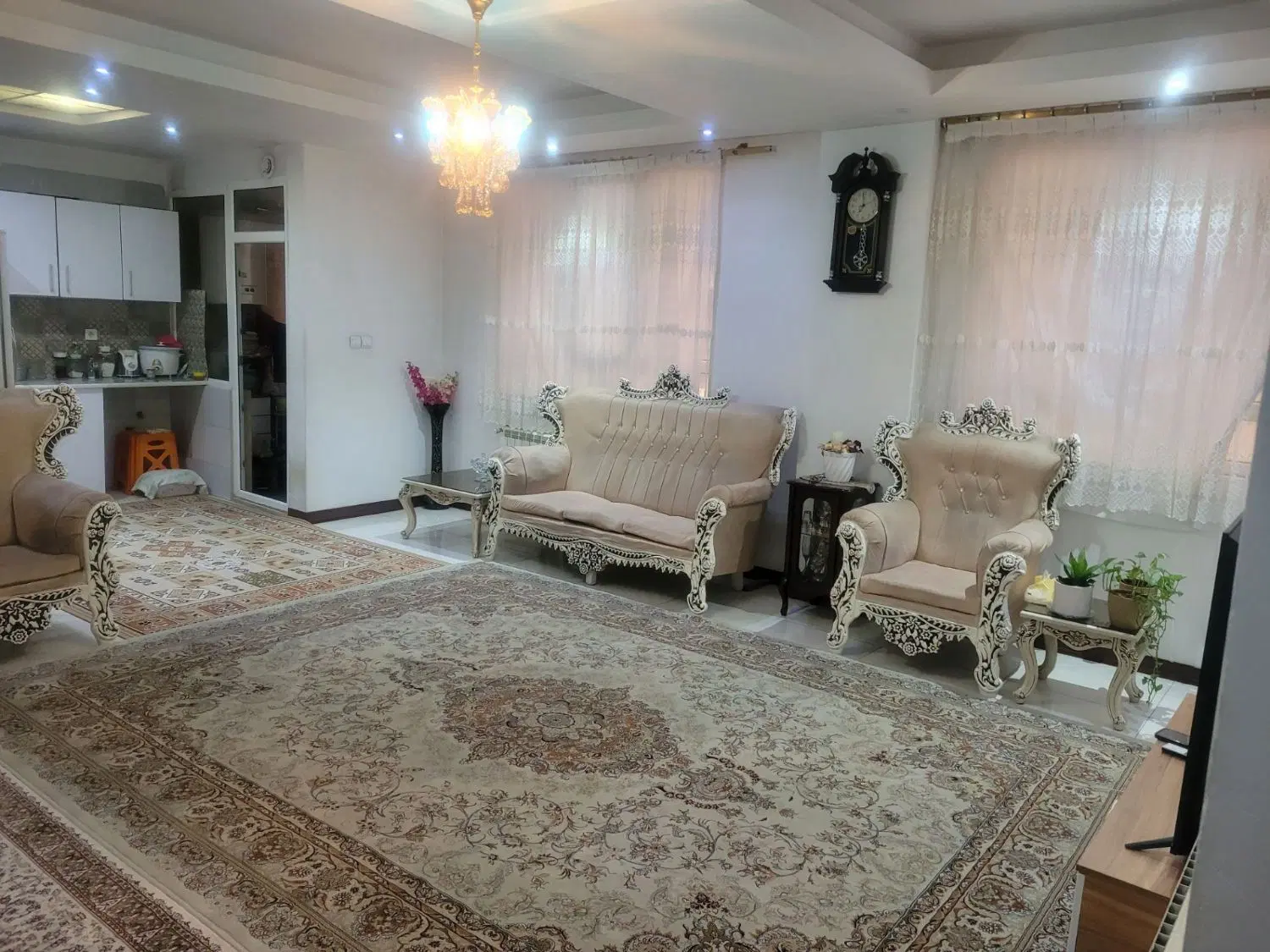 اپارتمان 75 متری سجاد شمالی