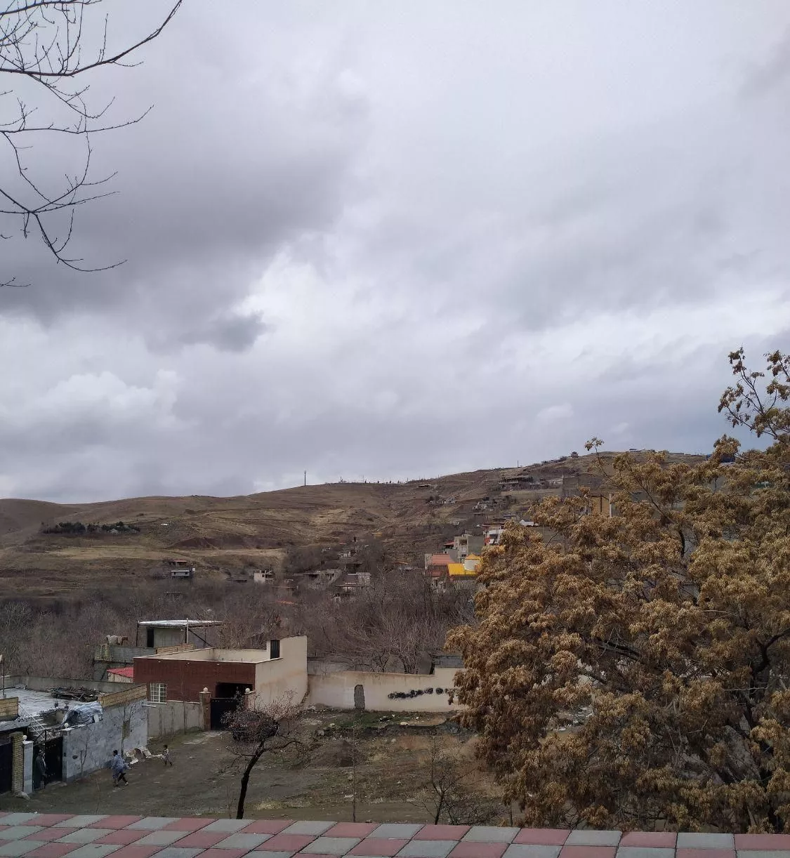 زمین ۲۰۰ متری مسکونی آتشگاه معاوضه