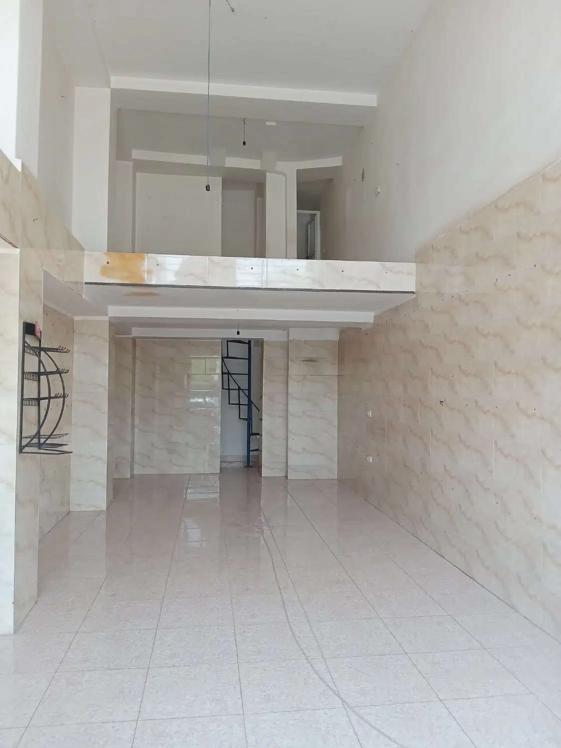 مغازه ۵۰ متری بدون خلافی