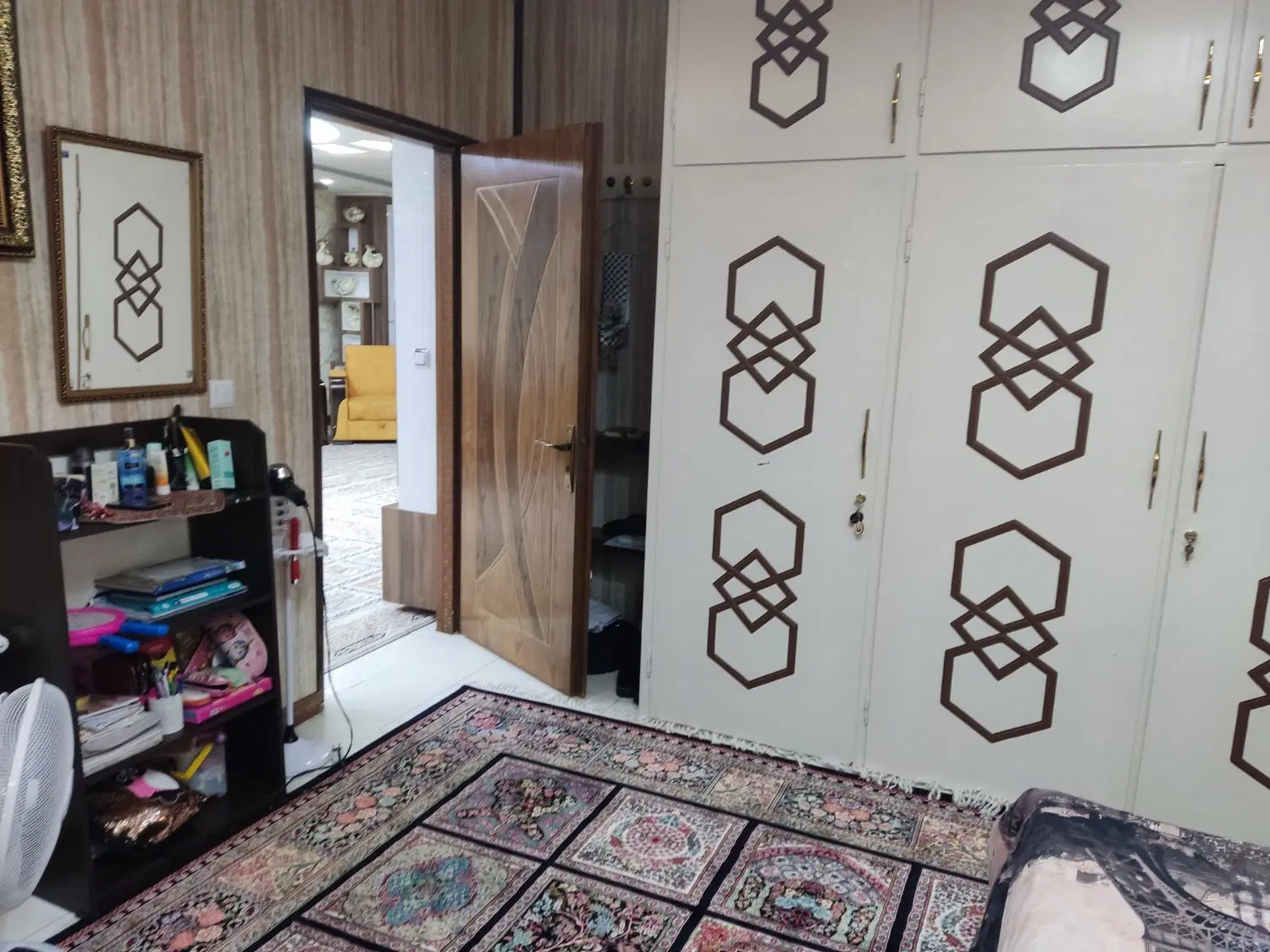 اجاره اپارتمان تک خوابه منهای.60