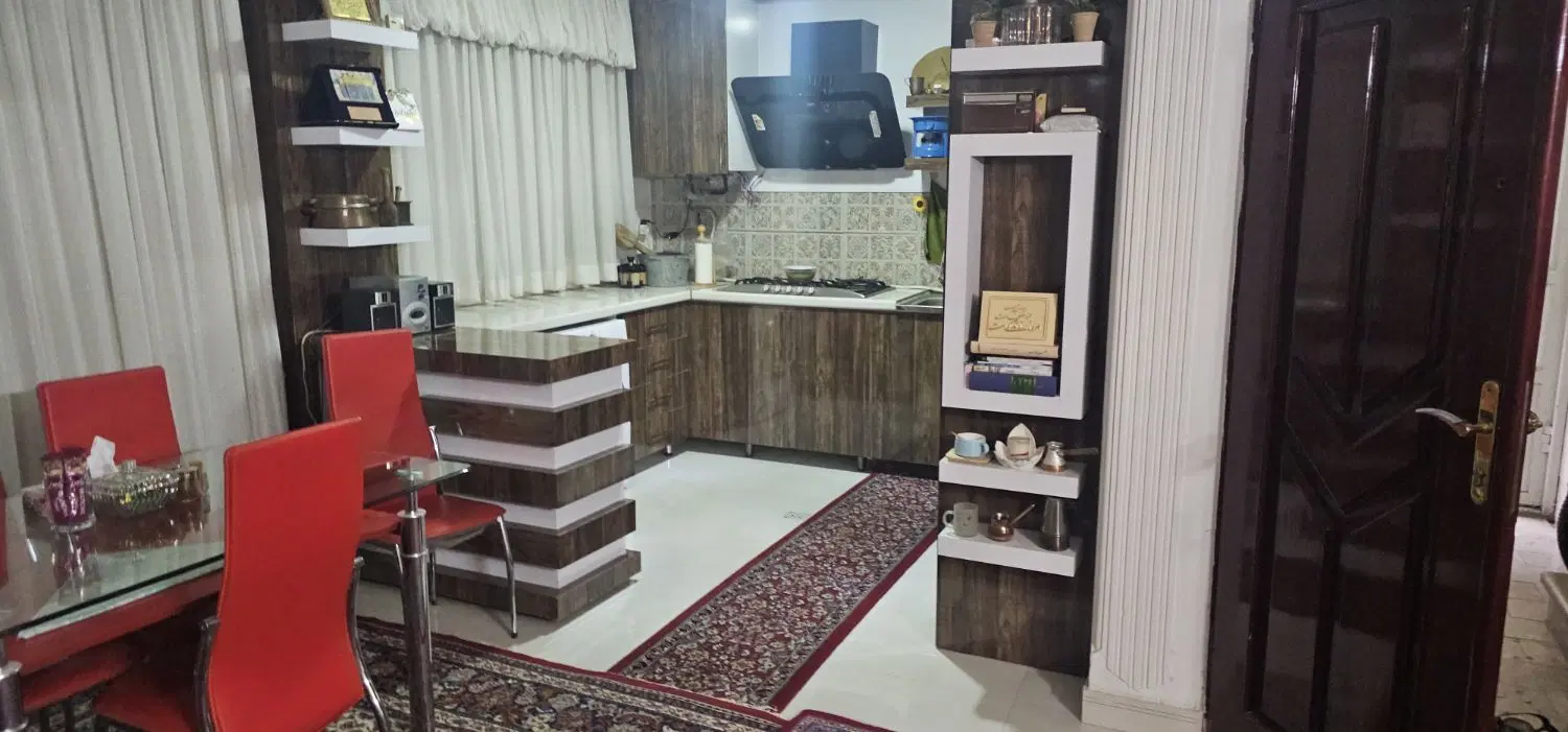 اپارتمان ۷۰متری همکف سند ملکی