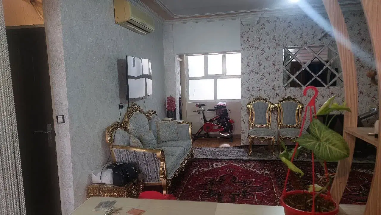 فروش اپارتمان ۸۰ متری در ابوریحان و قطران
