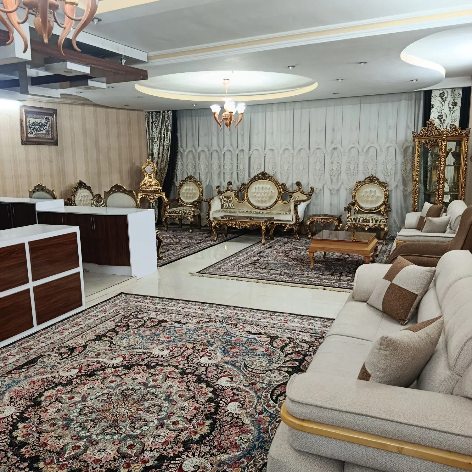 ۱۴۵متری ۳خ سنددار خیام ۳۴