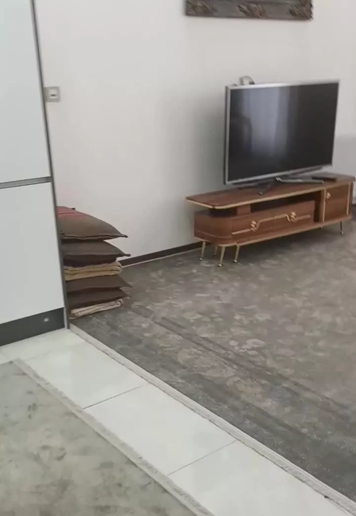 یک واحد ۱۱۰ متری دوخوابه