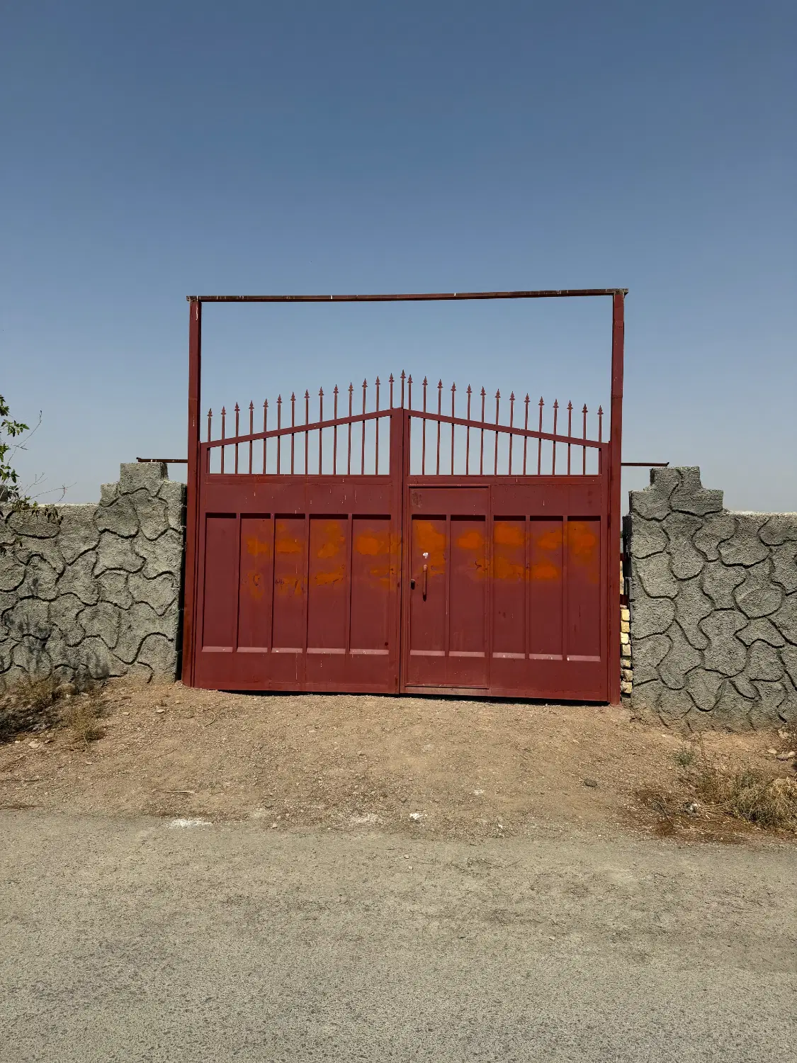 زمین باغی در بهترین لوکیشن اصفهان