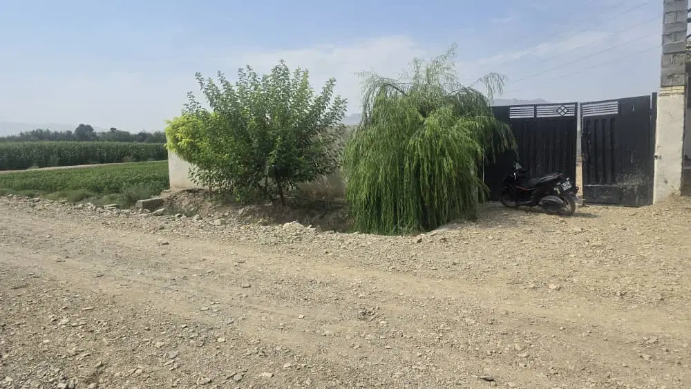 باغچه اصفهانک ۵۰۰متر