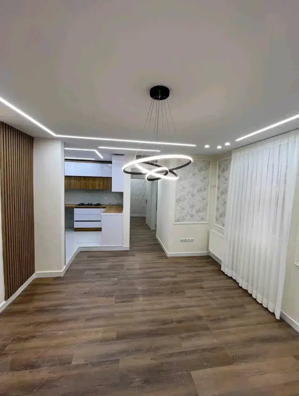 ۴۵متر_سندتک‌برگ_حیاط خلوت_پارکینگ سندی_انباری