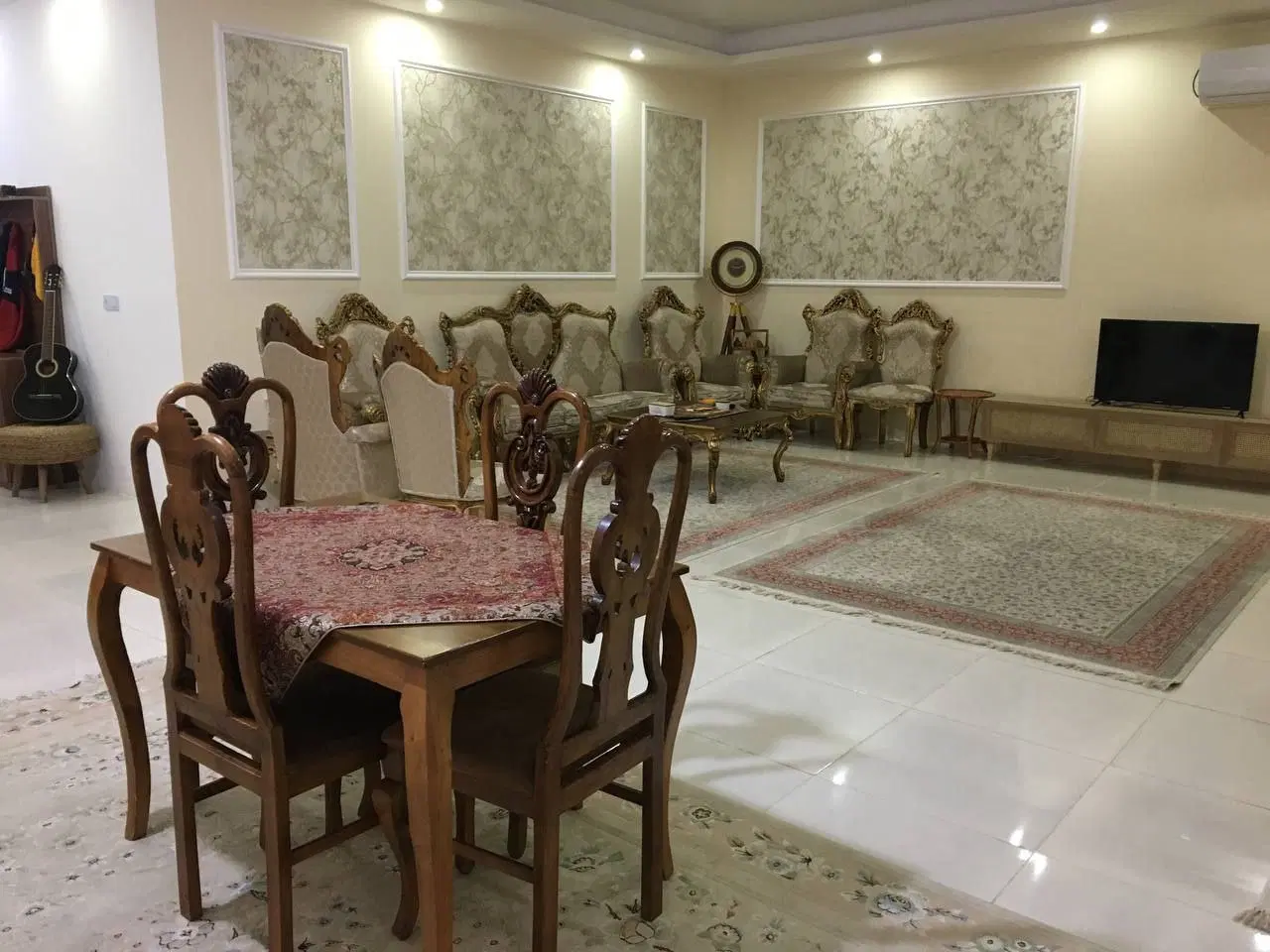 ویلایی فروشی ۱۹۷ متر زمین ۱۴۰ متر بنا فول ۳ خواب
