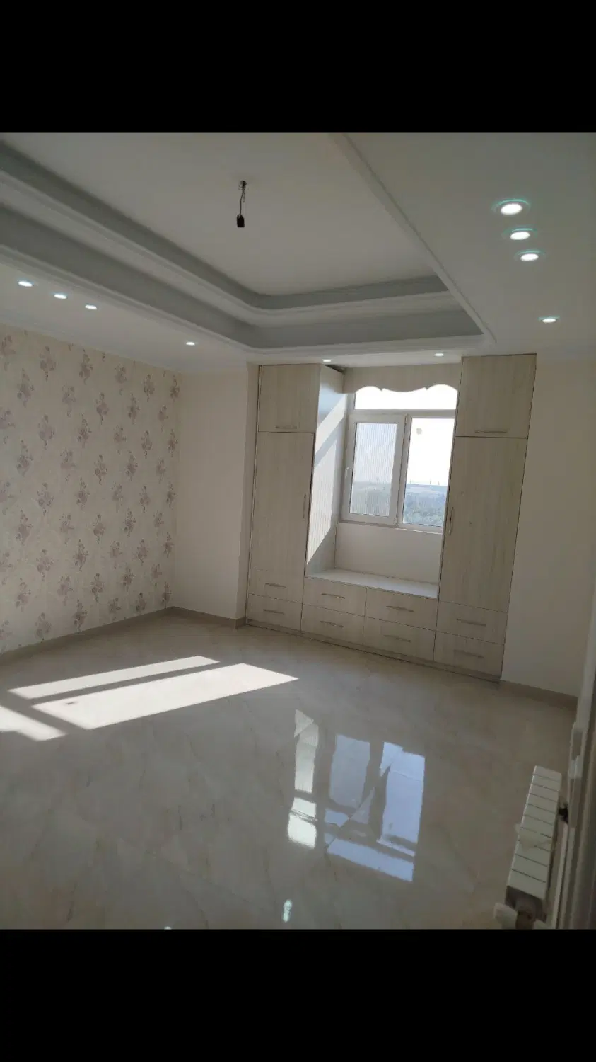 آپارتمان ۱۹۵منری