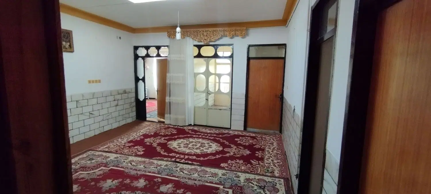 دارای سند تک برگ محضری وعوارض شهرداری پرداخت شده