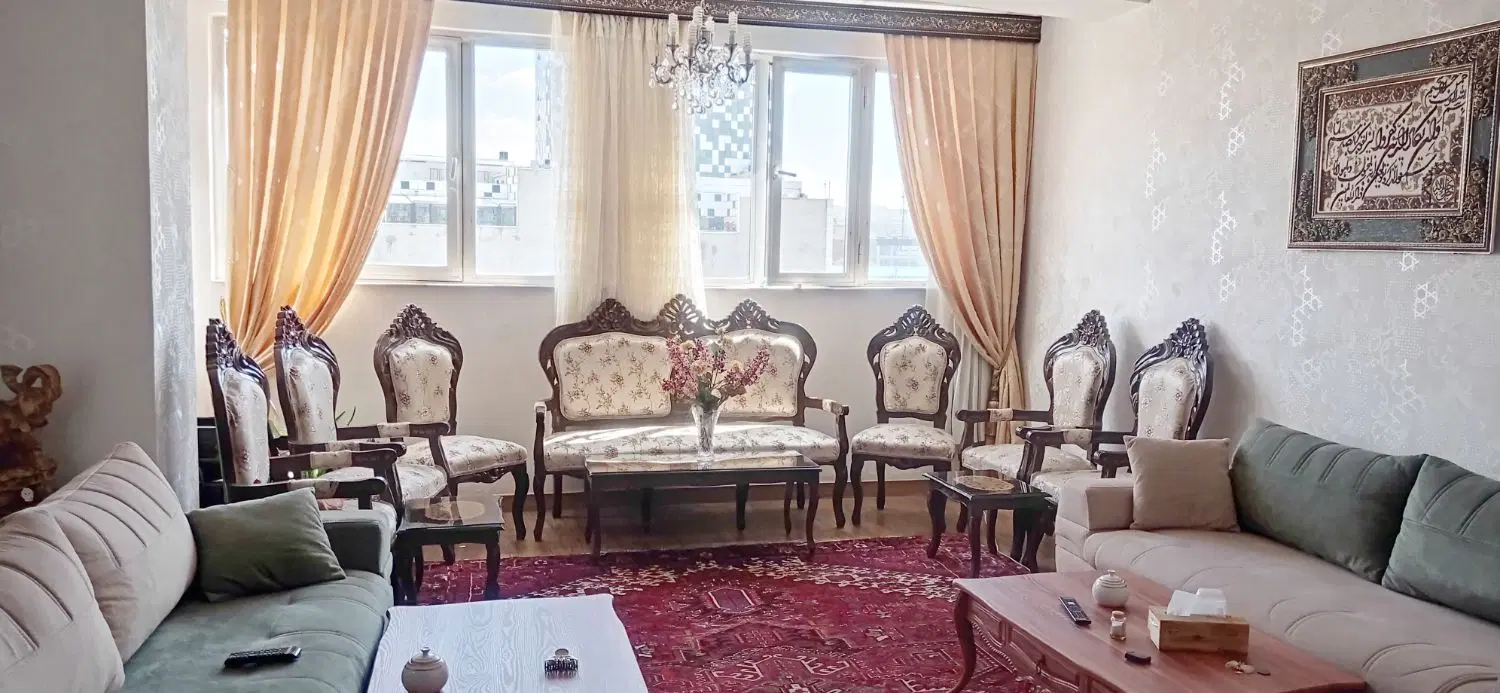 آپارتمان ۷۳ متری برج صدرا نصف راه