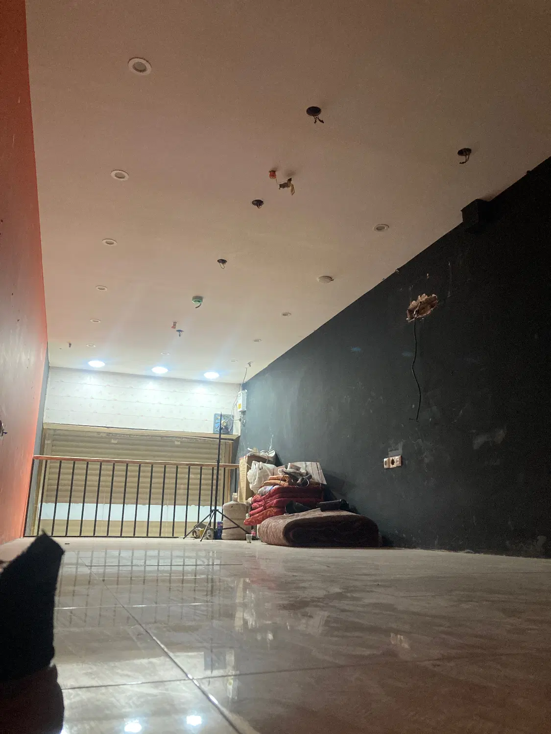 اجاره بالکن ۳۰ متری