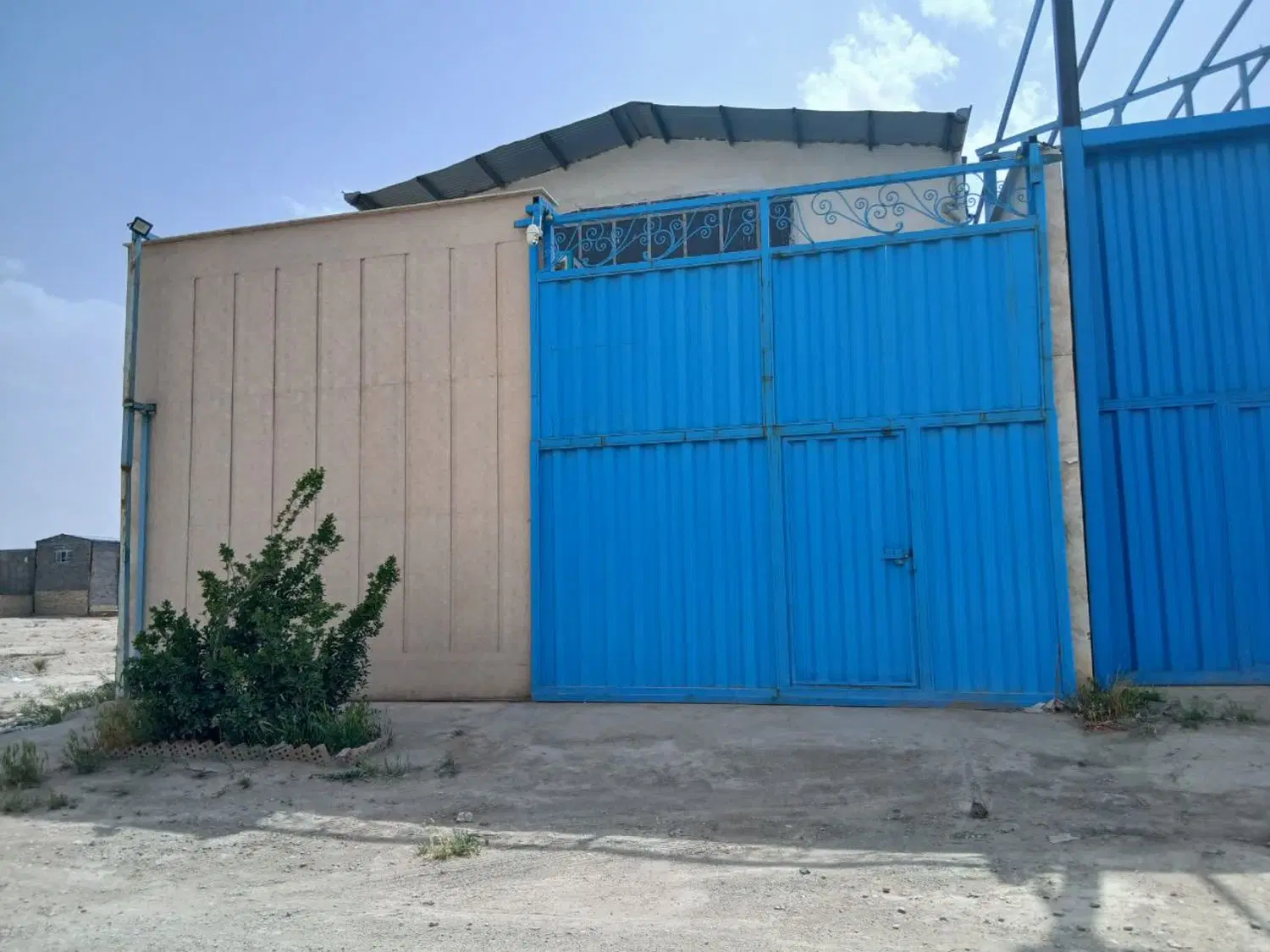 سوله 196 متر ، وهن آباد