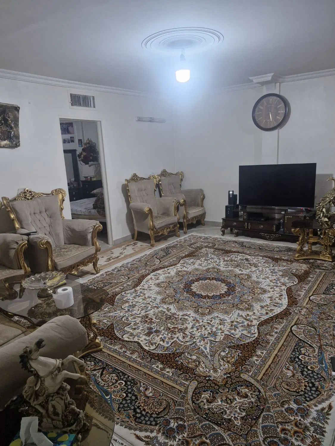 آپارتمان دوخوابه سیامک جنوبی