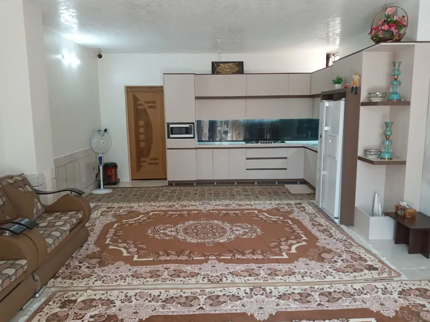 فروش منزل مسکونی