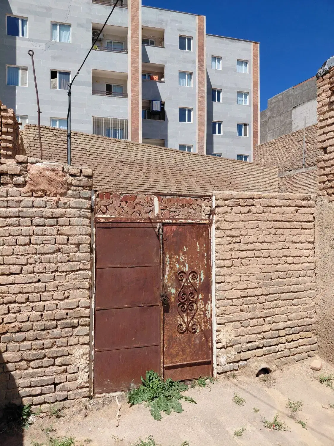 زمین فروشی سند شش دانگ