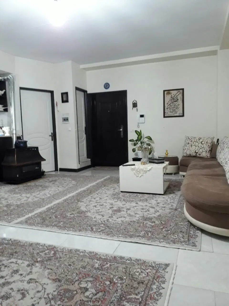 ۸۰ متری طبقه اول بنیاد