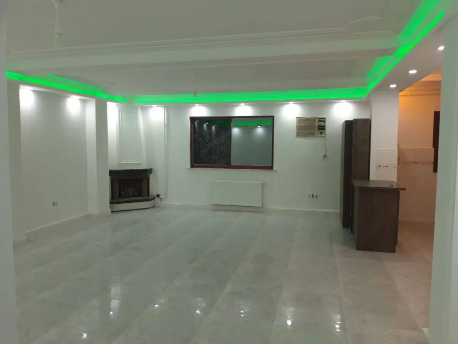 آپارتمان ۱۱۰ متری فول بازسازی در چله خانه