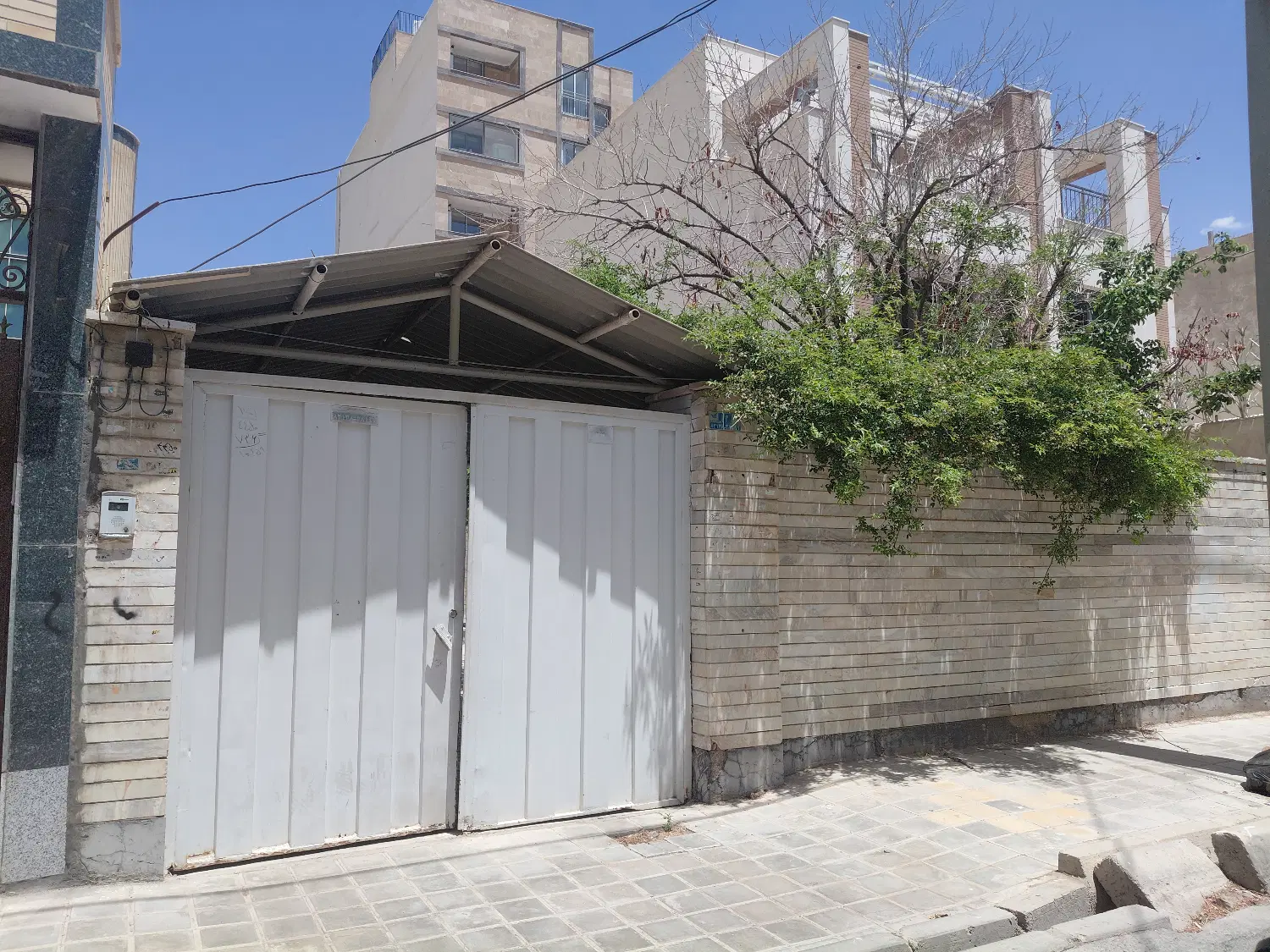 رهن‌واجاره ویلایی خیایان رازی