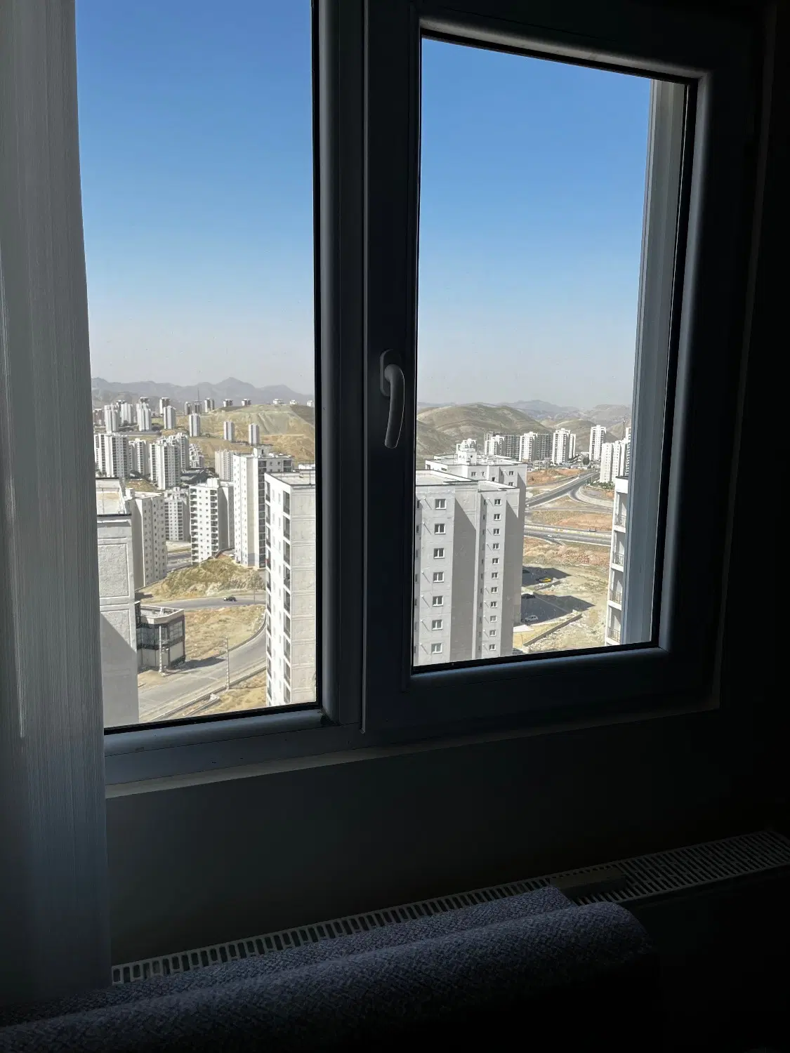 طبقه ۱۴ نوار طلایی