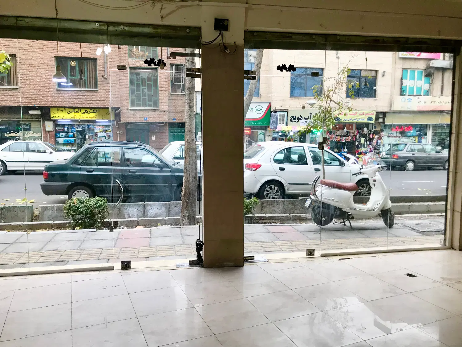 ۲دهنه مغازه برخیابان پلیس_ملکیت_پاخور بی نظیر